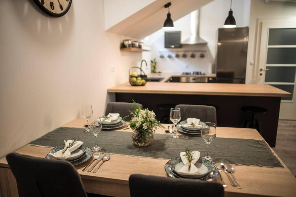 Soul House Omis Apartment Bagian luar foto